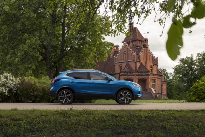 Nissan-qashqai-fl21[1].jpg